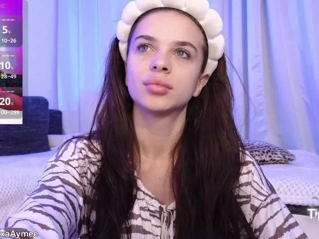 AlexaAimee on BongaCams