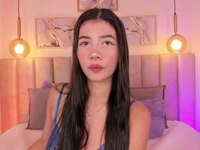 pikayle on BongaCams