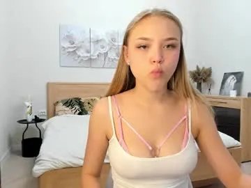 flooora_0 on Chaturbate
