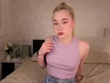 garden_flower — GOAL: make me cum [120 tokens remaining] ^^ : 999 #smalltits #18 #blonde #teen #squirt