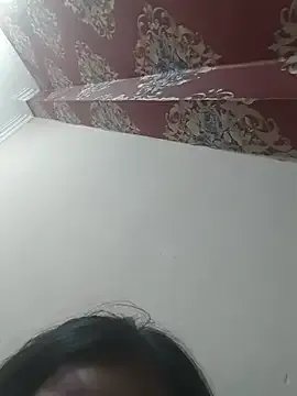 KARISHMA-STRIP on StripChat