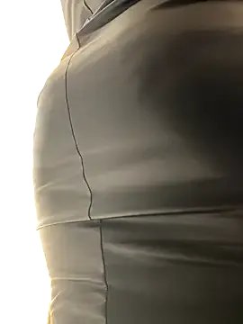 ladywithbigass on StripChat