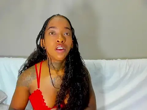 Pauline_Fox on StripChat