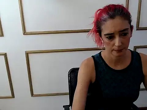 Freechat Ruby_Your_Milf on StripChat