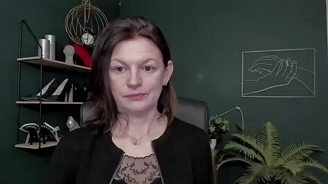 VivianWILD — Freechat on StripChat