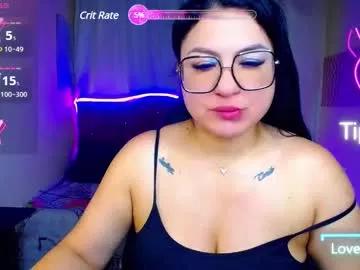 Check-out your craziest wishes with our pick of gaming cams models, featuring big knockers, round tails and tight twats.