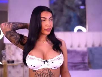 Check-out your craziest wishes with our pick of gaming cams models, featuring big knockers, round tails and tight twats.