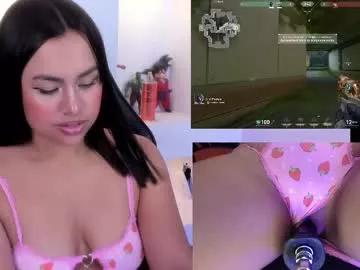 Check-out your craziest wishes with our pick of gaming cams models, featuring big knockers, round tails and tight twats.