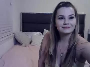 amazingadri from Chaturbate