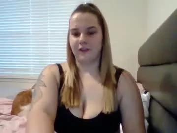 amazingadri from Chaturbate