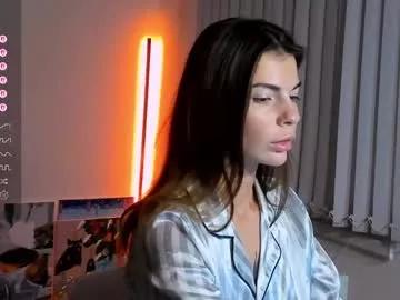 andrea__bass from Chaturbate is Freechat