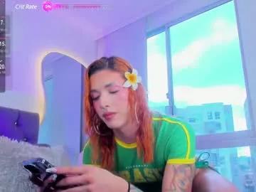 Check-out your craziest wishes with our pick of gaming cams models, featuring big knockers, round tails and tight twats.