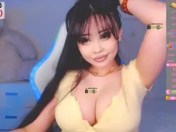 Check-out your craziest wishes with our pick of gaming cams models, featuring big knockers, round tails and tight twats.