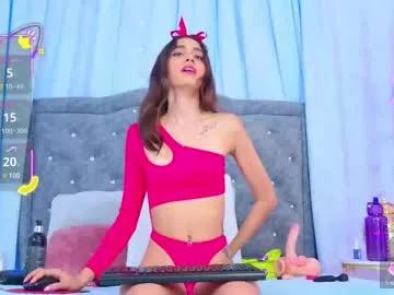 Check-out your craziest wishes with our pick of gaming cams models, featuring big knockers, round tails and tight twats.