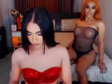 Check-out your craziest wishes with our pick of gaming cams models, featuring big knockers, round tails and tight twats.