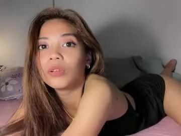 belle_pepper model from Chaturbate