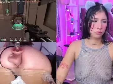 Check-out your craziest wishes with our pick of gaming cams models, featuring big knockers, round tails and tight twats.