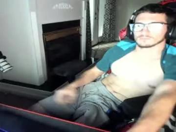 bombinshaman from Chaturbate