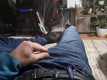 bombinshaman from Chaturbate