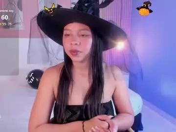 candy_lux30 from Chaturbate is Freechat