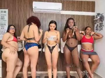 Check-out your craziest wishes with our pick of gaming cams models, featuring big knockers, round tails and tight twats.