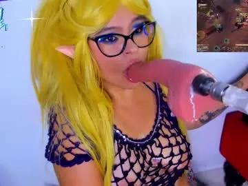 Check-out your craziest wishes with our pick of gaming cams models, featuring big knockers, round tails and tight twats.