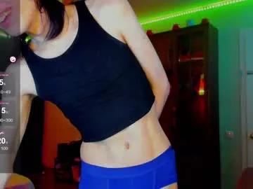 Check-out your craziest wishes with our pick of gaming cams models, featuring big knockers, round tails and tight twats.