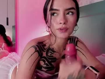Check-out your craziest wishes with our pick of gaming cams models, featuring big knockers, round tails and tight twats.