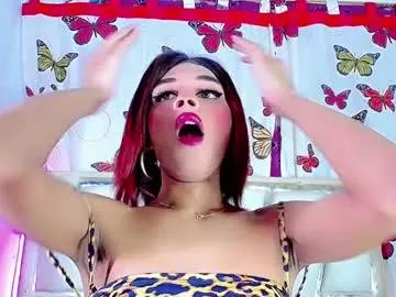Check-out your craziest wishes with our pick of gaming cams models, featuring big knockers, round tails and tight twats.