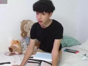 cuddly_twinkie from Chaturbate is Freechat