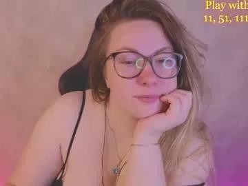 cute_darina from Chaturbate is Freechat