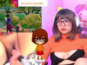 Check-out your craziest wishes with our pick of gaming cams models, featuring big knockers, round tails and tight twats.