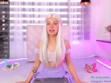 Check-out your craziest wishes with our pick of gaming cams models, featuring big knockers, round tails and tight twats.