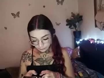 emilywhitee_ from Chaturbate is Freechat