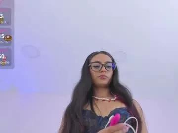 emilyy_bank from Chaturbate is Freechat