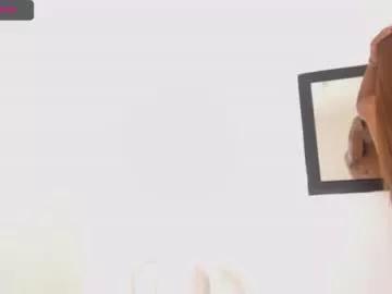 enyellxxhorny from Chaturbate