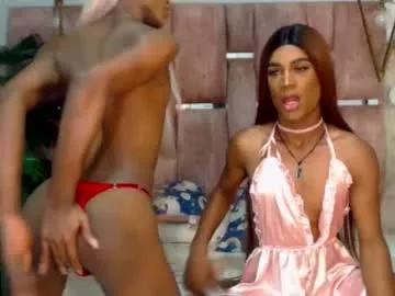 enyellxxhorny from Chaturbate