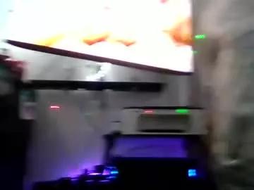 hawaiianmike805 from Chaturbate
