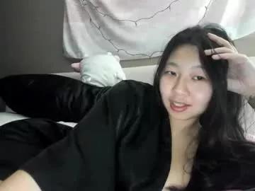 hiddenr0se model from Chaturbate
