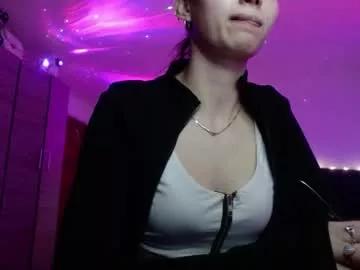 holy_juli2 from Chaturbate is Freechat