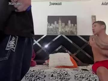 Check-out your craziest wishes with our pick of gaming cams models, featuring big knockers, round tails and tight twats.