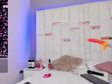 janna_fox_ from Chaturbate