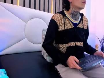 johnsonisaac94_ from Chaturbate is Freechat