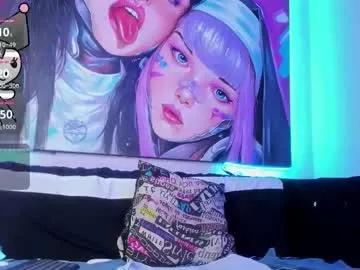 Check-out your craziest wishes with our pick of gaming cams models, featuring big knockers, round tails and tight twats.