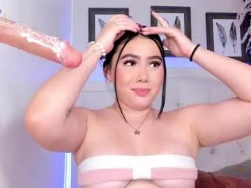 kitty_blueee from Chaturbate is Freechat