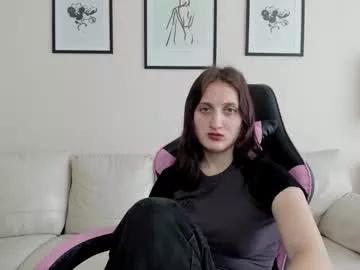 kommunelifoxi from Chaturbate