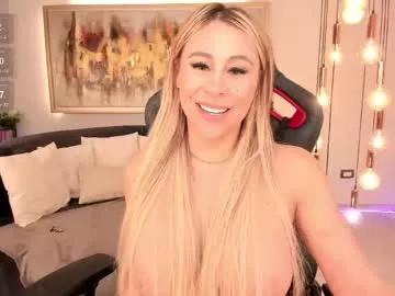 Check-out your craziest wishes with our pick of gaming cams models, featuring big knockers, round tails and tight twats.