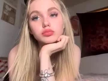 Photos of kyliecameron from Chaturbate is Freechat