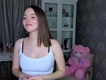 ladyemy from Chaturbate is Freechat