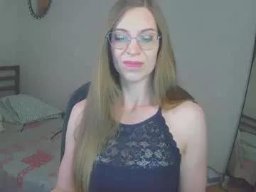 larawintersxxx from Chaturbate is Freechat